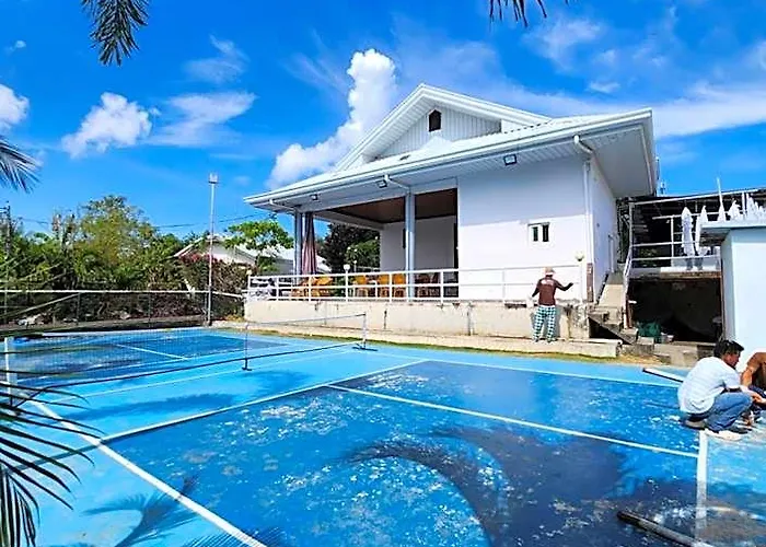 Beyond Island Moalboal